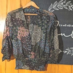 Sheer Peacock Multi Colored Pullover Blouse Top V-neck Elastic Hem sz Sm / Med